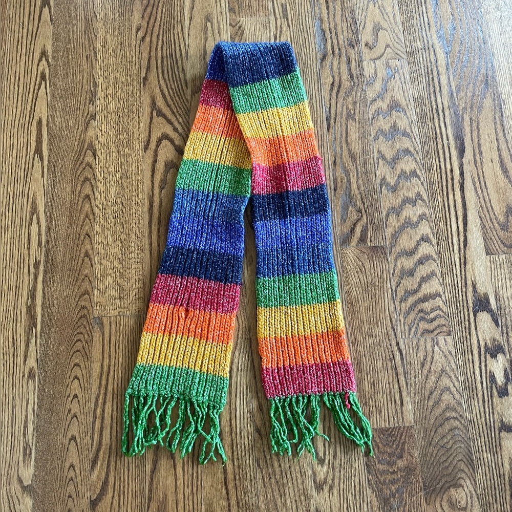 Handmade wool scarf OS